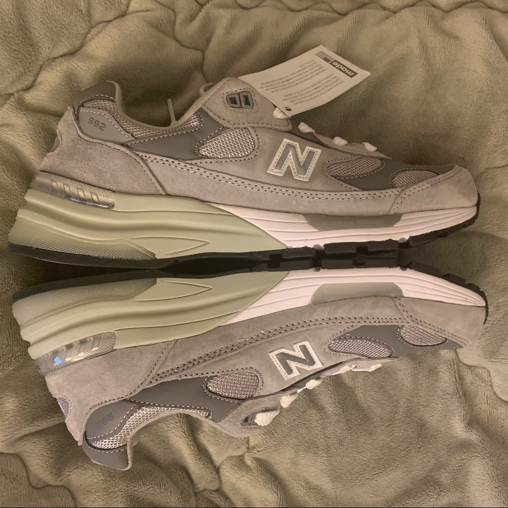 New Balance 992 M992GR Size 9.5D